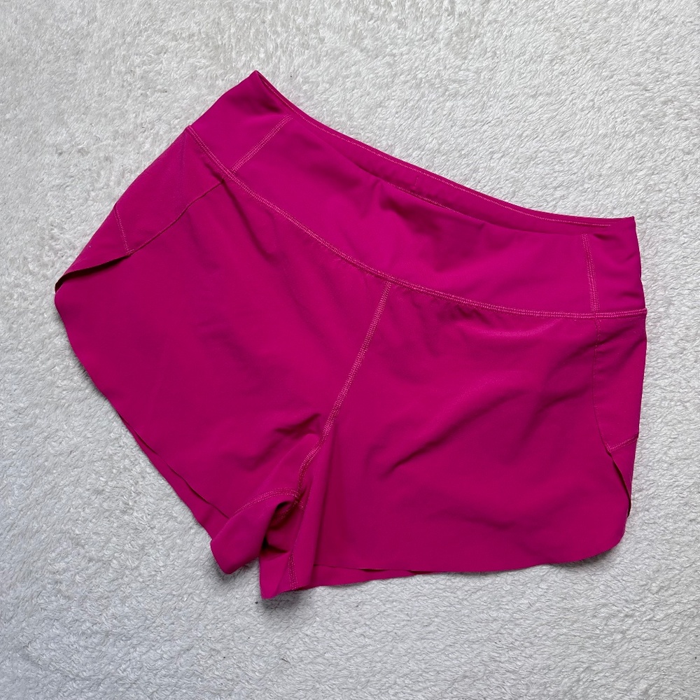 Athleta Run With It 3.5” Shorts